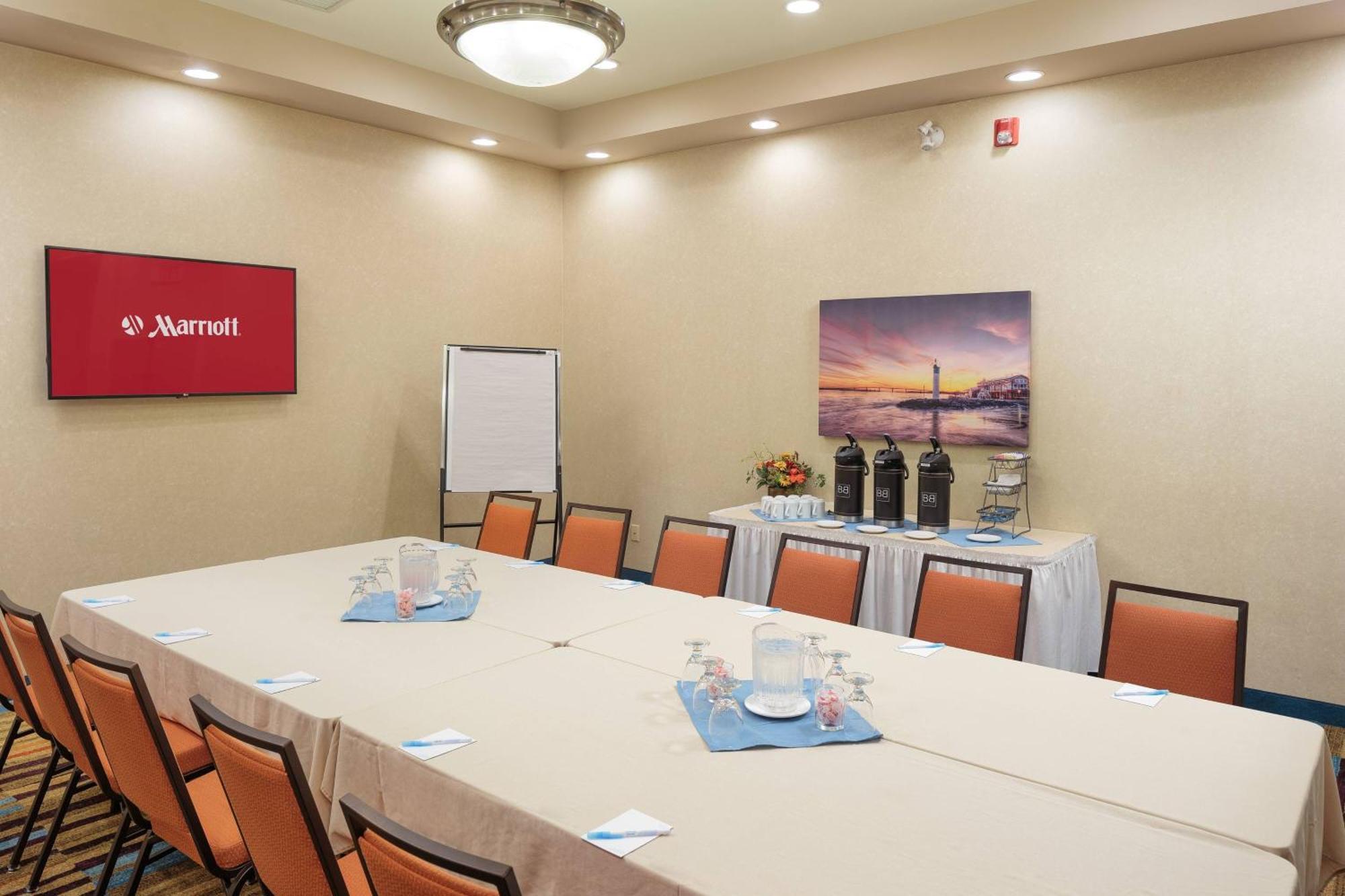 Fairfield Inn & Suites By Marriott Belleville Exteriör bild