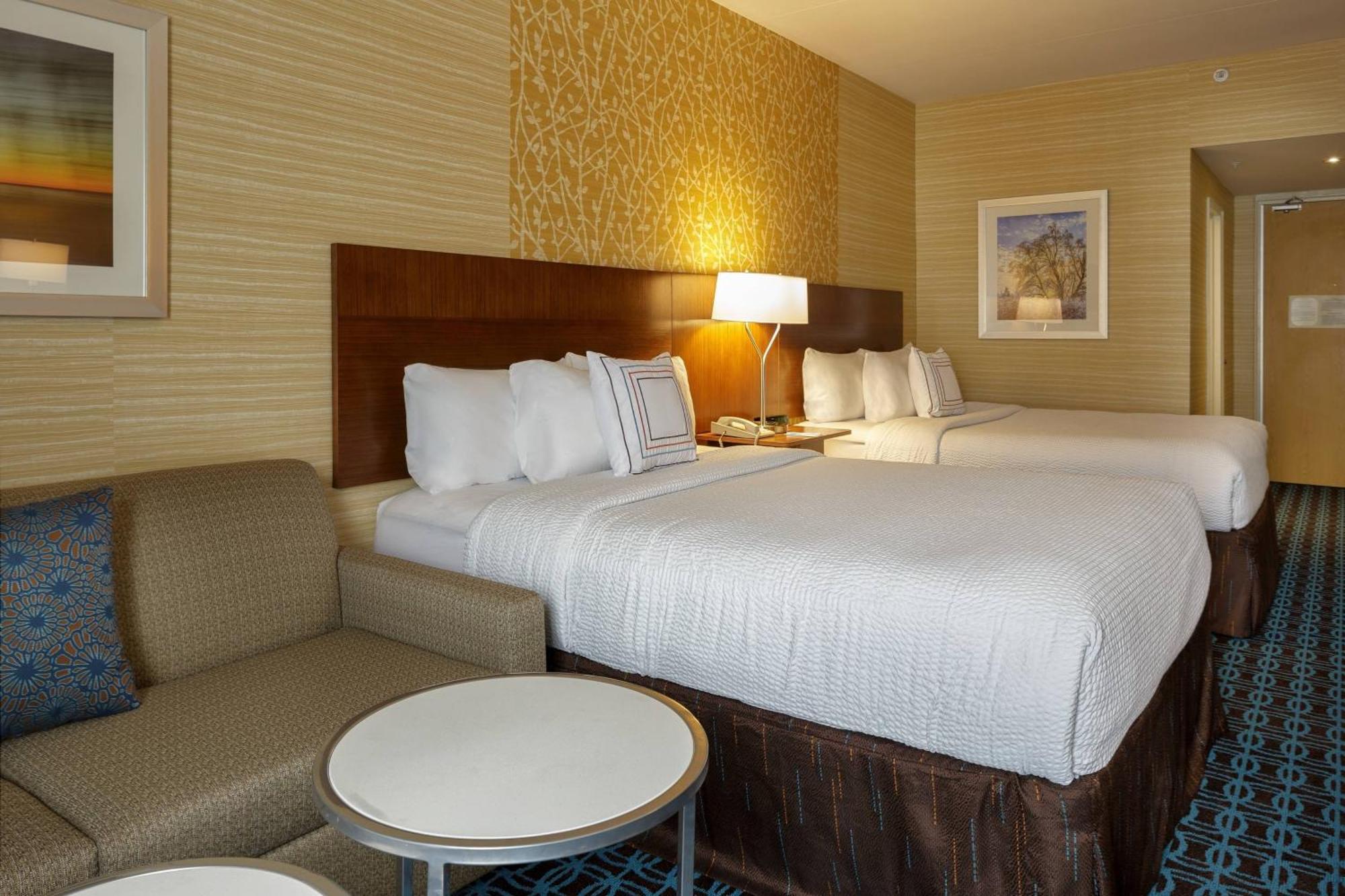 Fairfield Inn & Suites By Marriott Belleville Exteriör bild